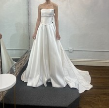 BRAND NEW Romantic A-Line Wedding Dress with Flowy Skirt Normans Bridal