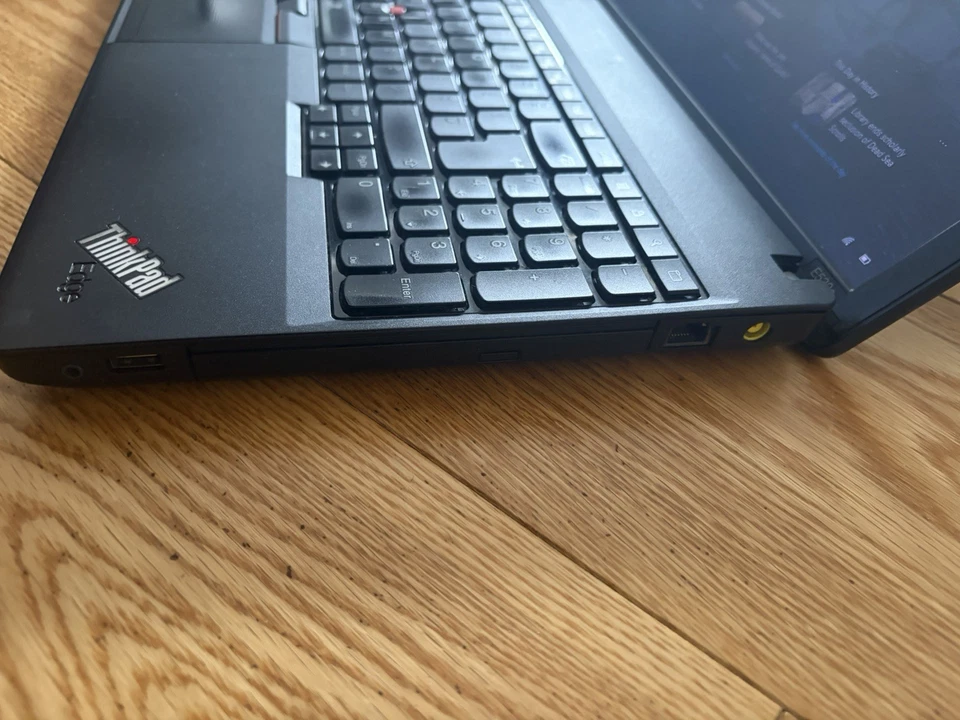 Lenovo ThinkPad E530c · i3-3110M · 8GB · 120GB, photo 4 of 5