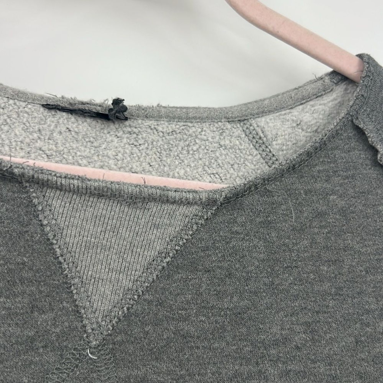 Universal Studios Gray Gryffindor Sweatshirt Large - image 4