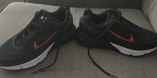 Nike Air Max Pulse Turnschuhe Größe UK 4 5 Schwarz Weiß Rot