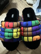 Ugg Slipper Multi Color SZ 7