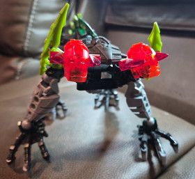 Bionicle Baranus V-7 Two-Headed Spikit #8994