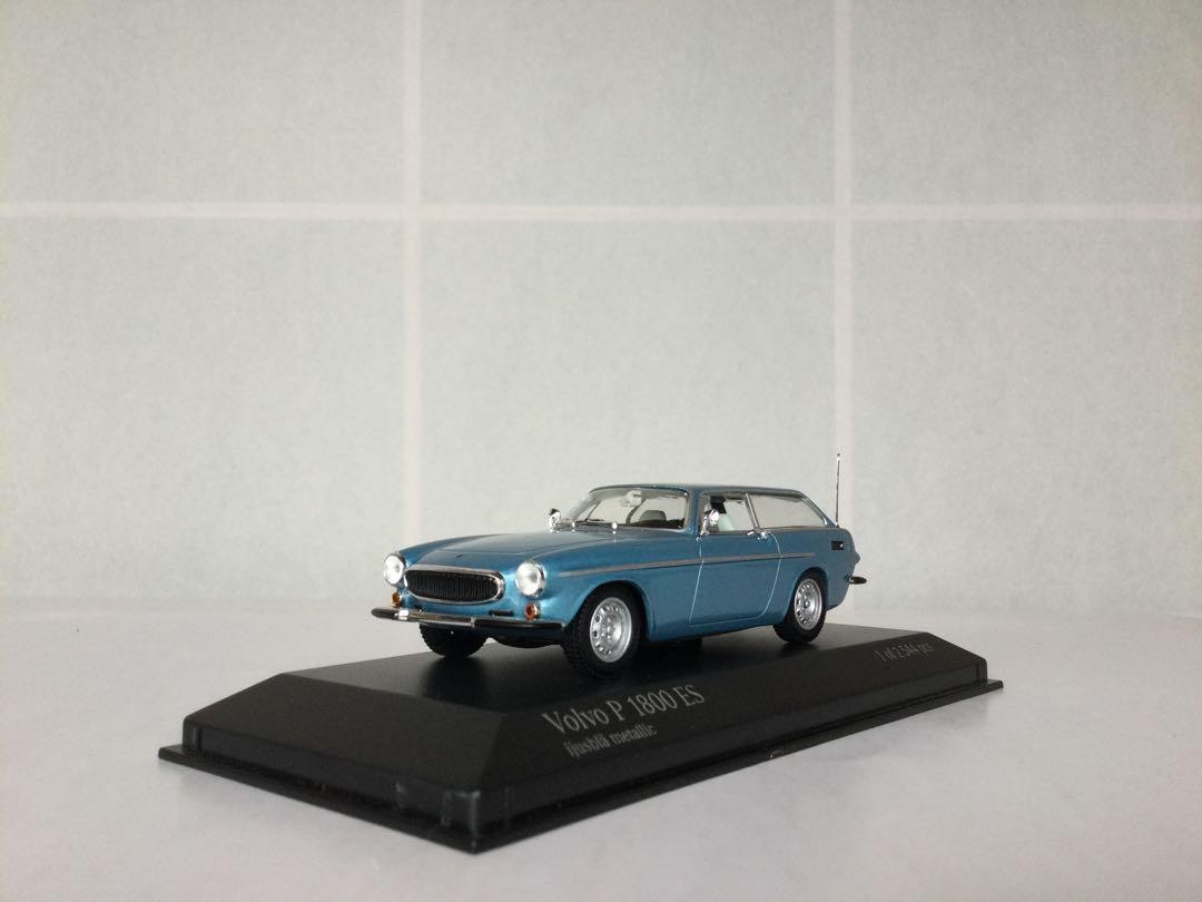 Minichamps 1/43 Volvo P 1800 Es 1971 Ice Blue Metallic