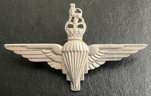 Fallschirmjäger Regiment Mützenabzeichen gepunzt Sterlingsilber Original UK Para British