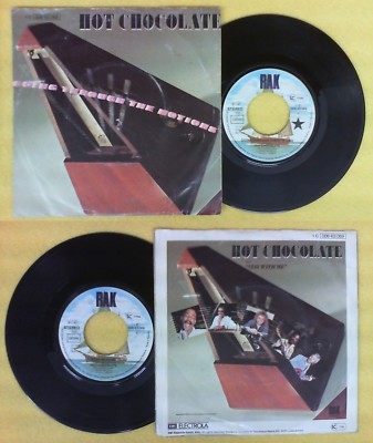 LP 45 7'' HOT CHOCOLATE Going through the motions Stay with me (QSH1)