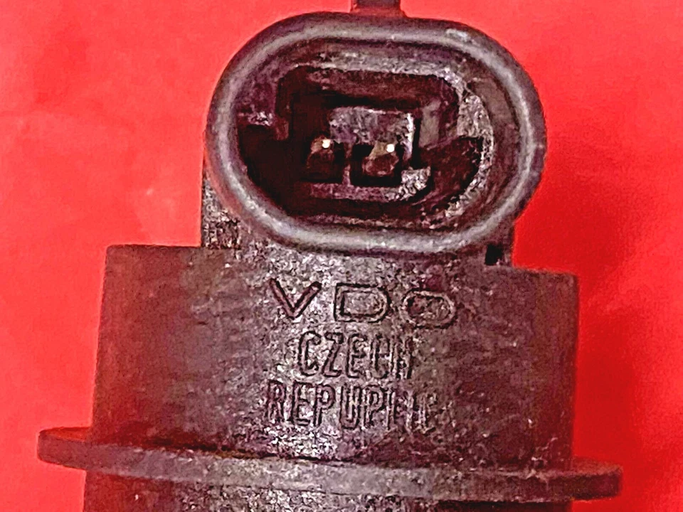 Sensor de velocidad del vehículo VDO SC146 se adapta a 97-01 Cadillac Catera Foto 4 de 4