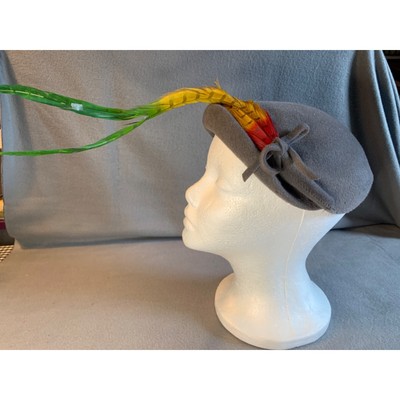 Ladies Gray Hat with Long Feather Accent Vintage Sz 22 | eBay display picture 2