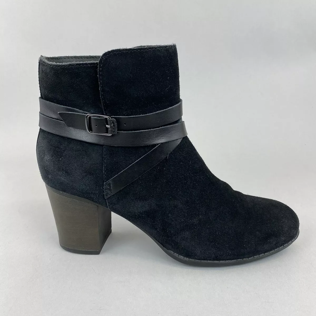 Clarks cushion soft best sale boots