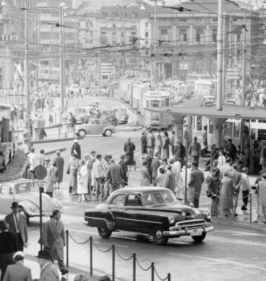 Zurich Central rush hour traffic 1958 Old Historic Photo 4