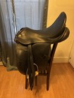 Black Hennig Dressage Saddle 17.5 Flocked — photo 1