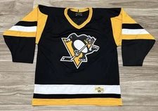 Size L - Vintage Pittsburgh Penguins Stall & Dean NHL Heritage Jersey Black