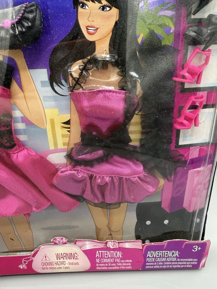 2009 Mattel Barbie Moda Conjunto de Regalo Rosa VIP Club Vestidos de Noche 3 Trajes Zapatos Foto 2 de 4