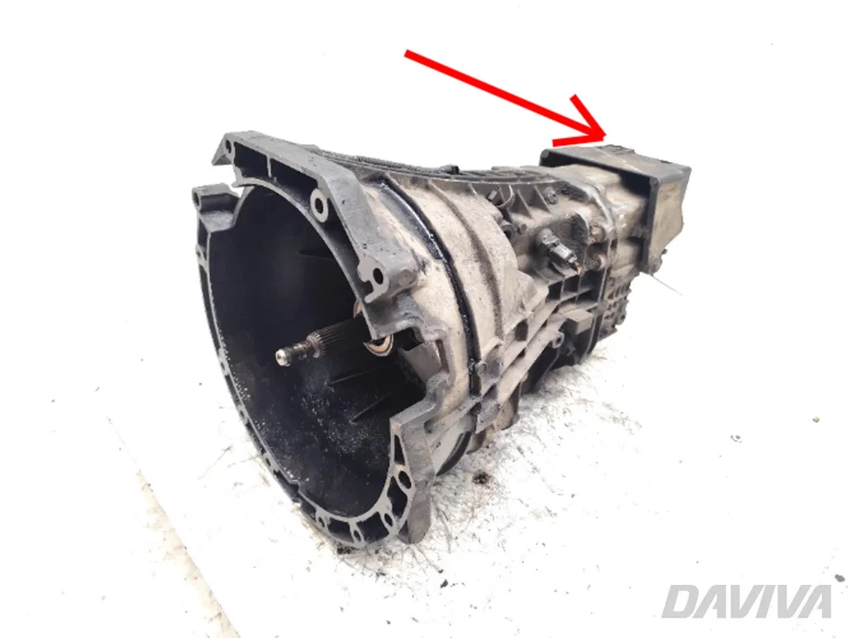 Ford Transit 6-Gang-Schaltgetriebe 2.4 TDCi RWD Diesel 74kW (100 HP) TTF01 2011 - Image 3 of 4