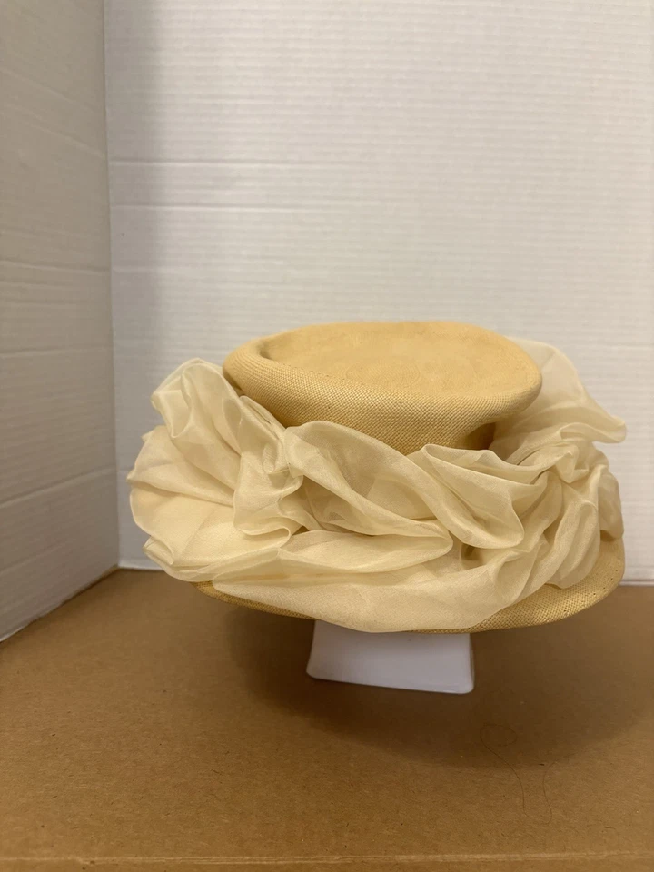 Vintage Chiffon & Straw Cloche Hat By Suzy Of California O/S - Image 2 of 4