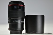 *Near Mint Condition* Canon EF 100mm f/2.8L Macro IS USM