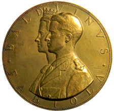Boda de Baudouin de Bélgica y Medalla Fabiola de Mora y Aragón (07804)