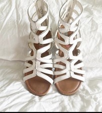 Steve Madden Girls White Gladiator Sandals Jessence Size 4 Zip Back