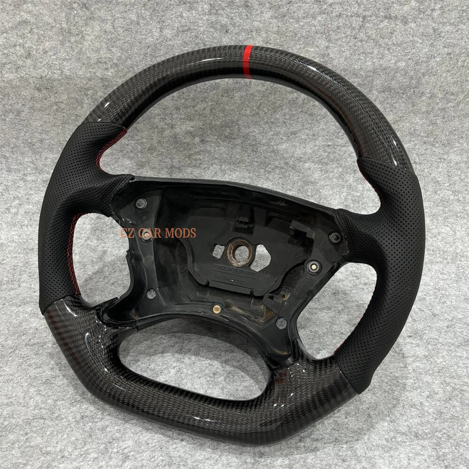 Volante de cuero de fibra de carbono para Mercedes-Benz W209 W211 W219 2002 2003 Foto 2 de 4