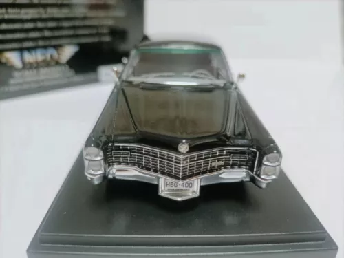 Neo 1/43 Cadillac Fleetwood 75 Limusina 1966 PandaVia-Model Collection - Imagen 7 de 43