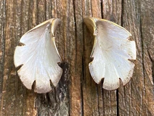 Estate Vintage Goldtone & Silvery White Leaf Clip On Earrings