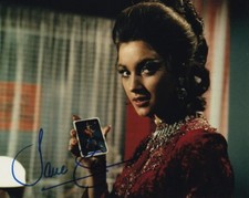 JANE SEYMOUR signed Autogramm 20x25cm JAMES BOND in Person autograph COA