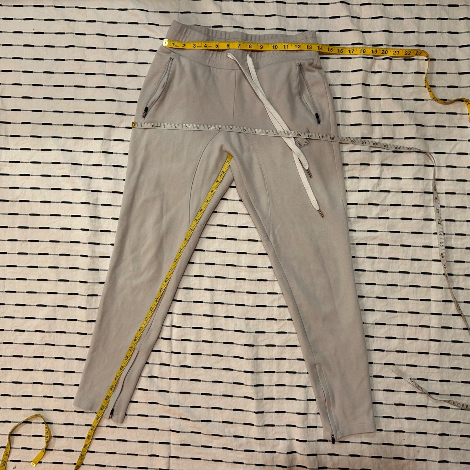 ASRV Joggers Gray Athletic Aesthetic Revolution Exerc… - Gem