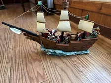 PIRATE SHIP TABLETOP  FIGURINE EC 2014 ROMAN INC MUSICAL LIGHTUP SANTA & HELPERS