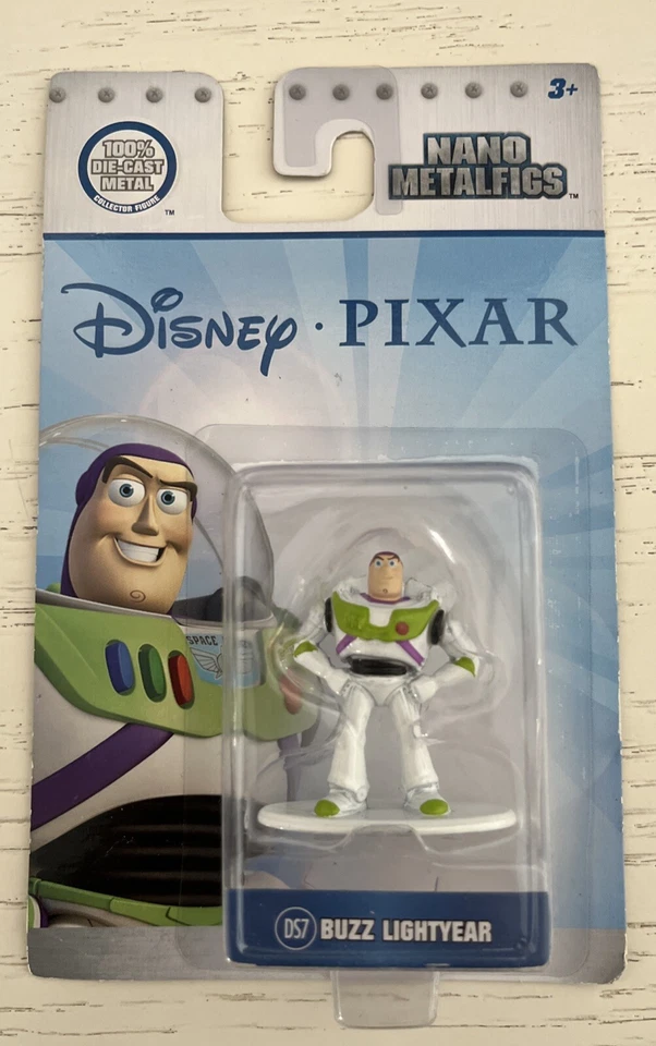 Disney Pixar Nano Metalfigs Buzz Lightyear Figura D57 100% Die-Cast 1-5/8” NUEVO Foto 4 de 4