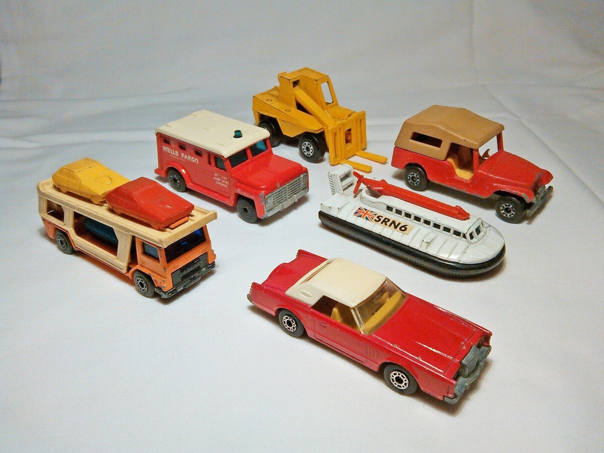 MATCHBOX Superfast 8 赤 ミニカーlesny Vintage Matchbox Superfast 1973 #27 Lamborghini Countach