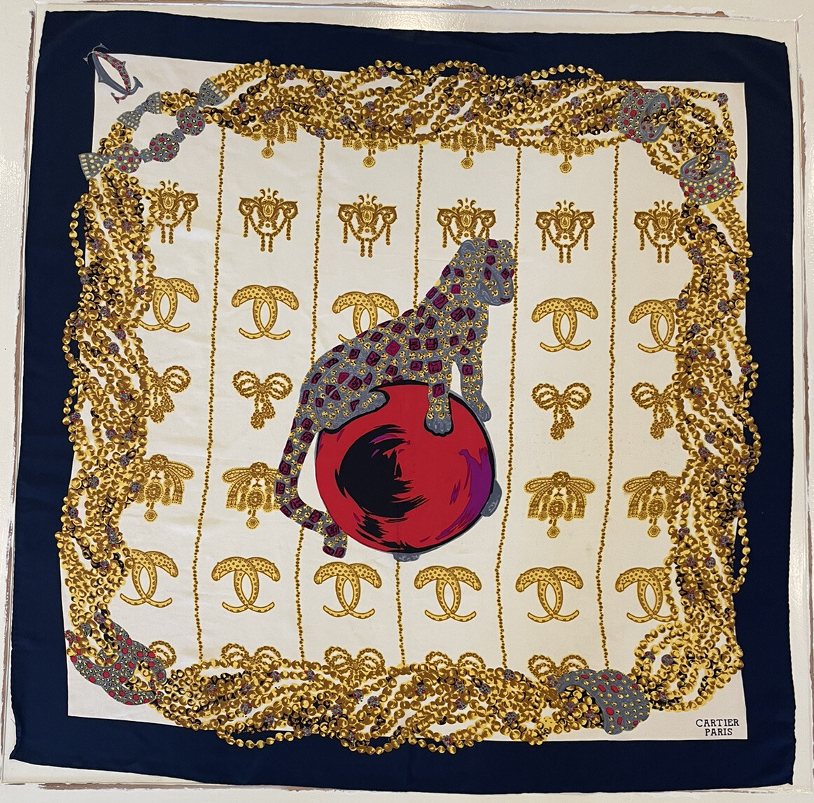 Cartier　スカーフ Vintage Cartier Large Scarf Panther pattern Red, Gold