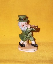 FIGURINA VINTAGE LEFTON IRLANDESE SAN PATRIZIO FOLLETTO con CORNO GIAPPONE