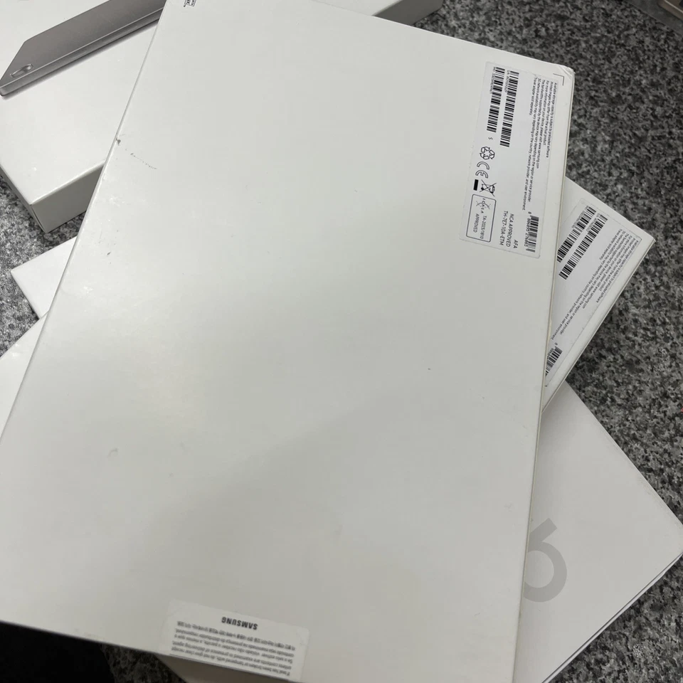 Samsung  Tab A9+ 5g 64GB WiFi 5G Sim X216 Unlocked Grey New - Image 2 of 2