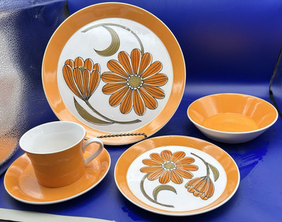 Mikasa DUPLEX  Ben Seibel INSPIRE #D3201 Japan Plates Bowls Mugs Cream/Sugar