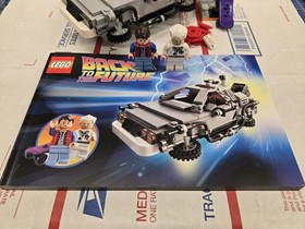LEGO 21103 Back To The Future DeLorean Time Machine 100% Complete w Figs & Manul