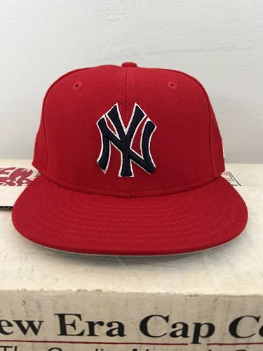 Vintage 2000’s New York Yankees New Era Fitted Hat Size 7 1/8 5950 Fred Durst NY