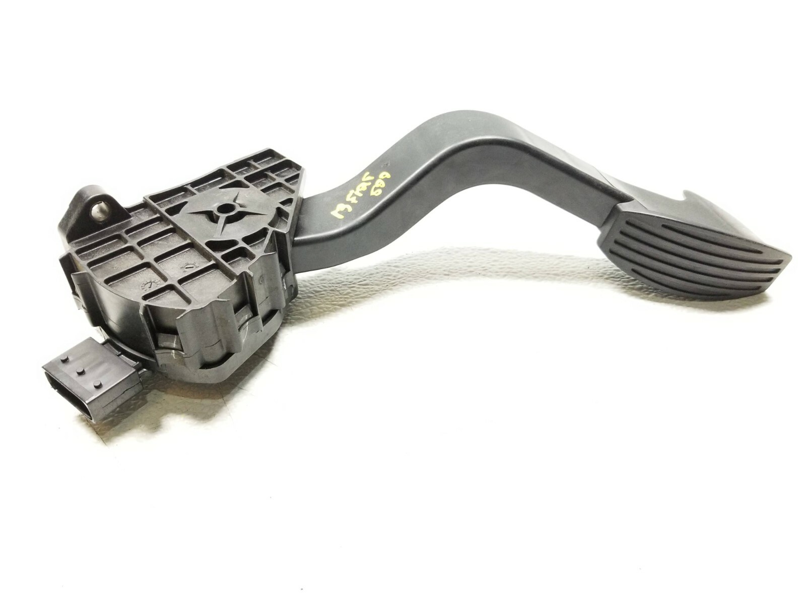 Top 63+ images fiat 500 accelerator pedal In.thptnganamst.edu.vn