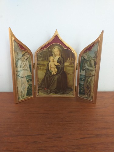 VINTAGE RELIGIOUS FOLDING ICON PAPER ON WOOD, 27CMS TALL - Picture 2 of 19