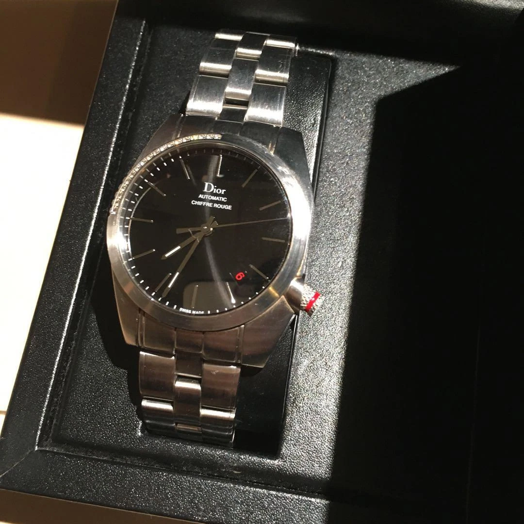 Montre Dior Homme Cifl Rouge Cadran Argent Noir Lunette Diamant Automatique Occasion