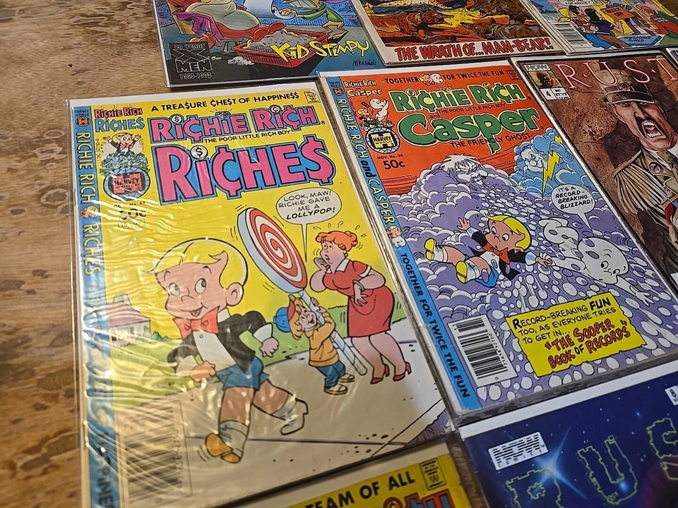 VINTAGE Comics RICHIE RICH - CASPER #36 RUST Ren And Stimpy Red Wolf Reggie's - Image 3 of 4