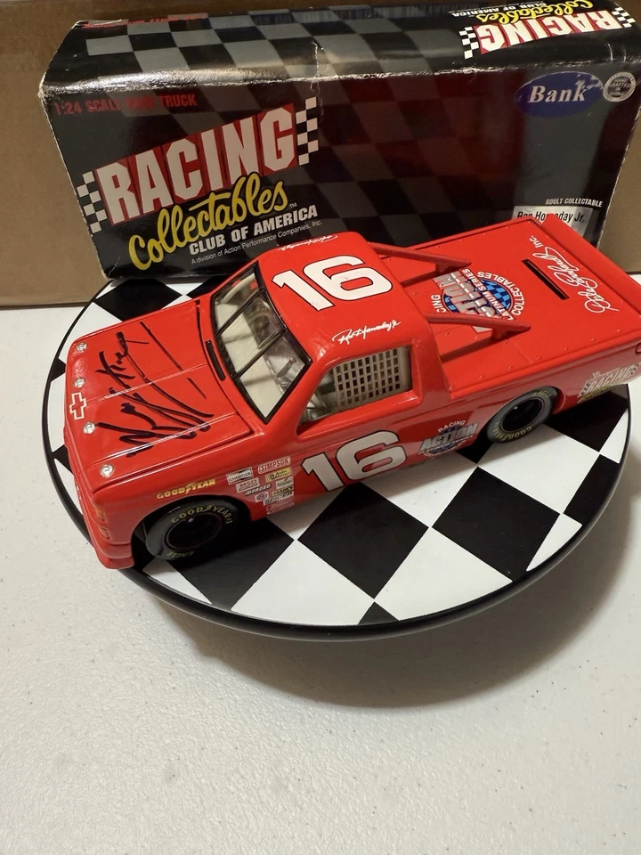 Camión Chevy autografiado Ron Hornaday #16 Dale Earnhardt INC 1995 1/24 diecast Foto 4 de 4