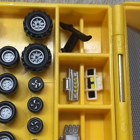 Vintage Galoob Micro Machines Speed Shop 1990 Yellow Tool Box Pit Kit W/ Parts