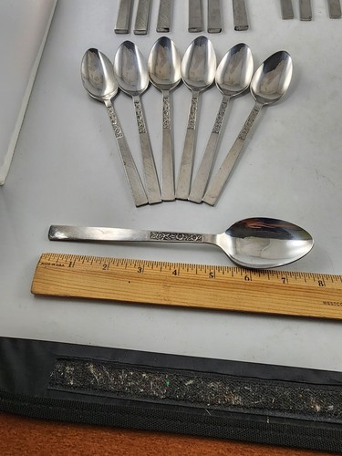 Stanley Roberts Dorette Stainless Flatware 30 Pcs Mid Century 6 Place Settings - Picture 11 of 13