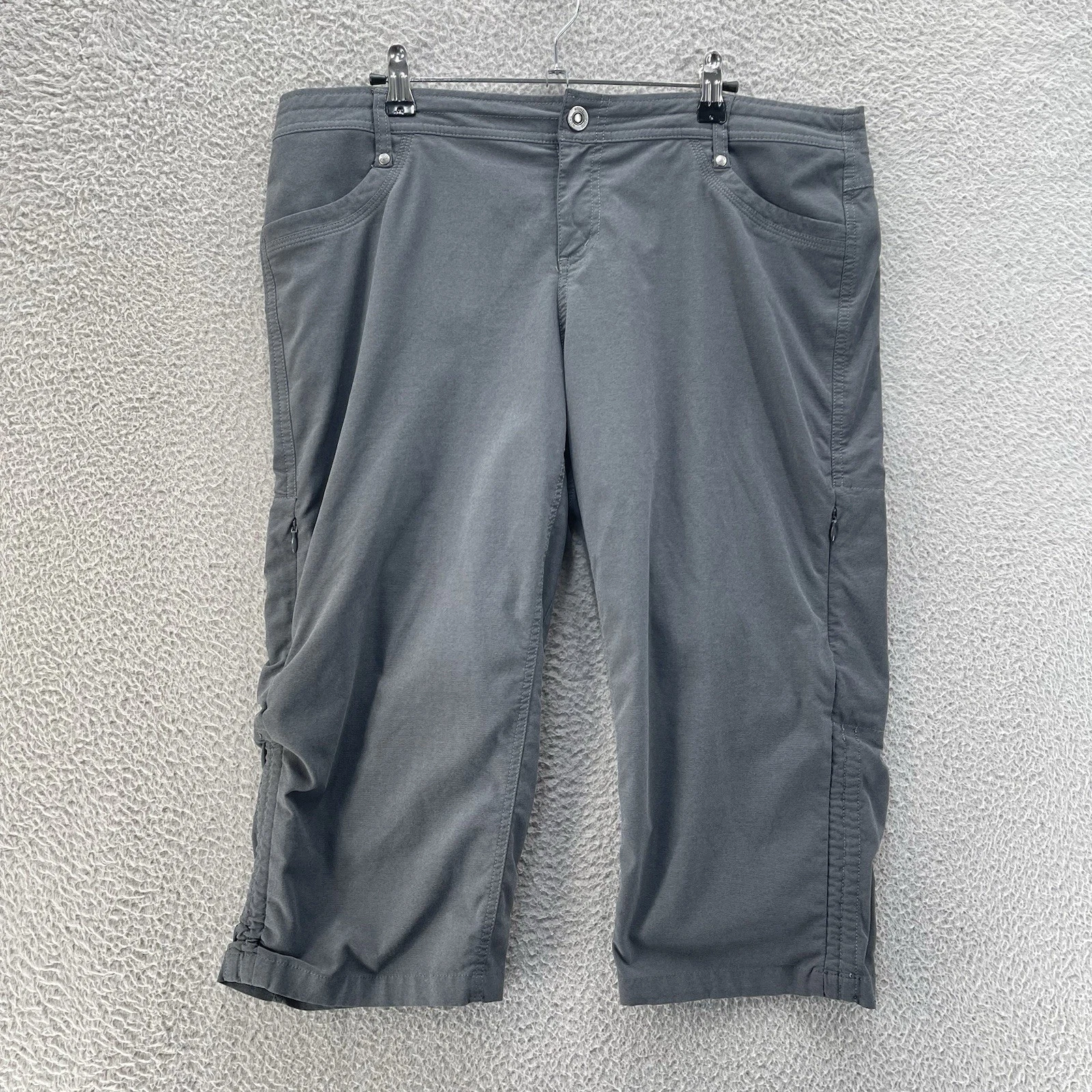 Kuhl Trekr Kapri Pants Women 14 Grey Cinched Leg Cropped Hiking Outdoor Nylon
Opens in a new window 