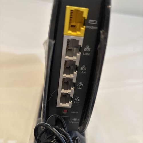 Belkin N450 DB 4-Port 10/100 Wireless N Router F9K1105V3 With Power Cord Used - Picture 4 of 5