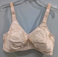 Amoena Ava 2115 Bra Women Size 42B Mastectomy Pearl Beige Wireless NWT