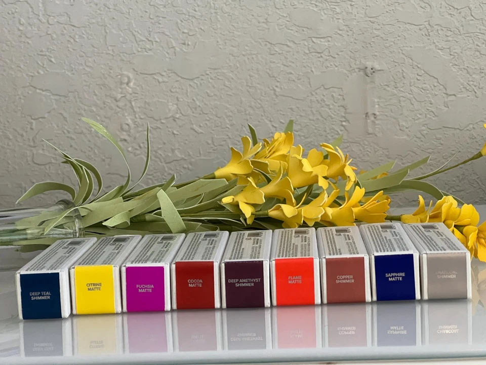 PINTURA PIGMENTADA HAUS LABS BY LADY GAGA HY-POWER - SELECCIONA COLOR - ¡COMPRA MÁS Y AHORRA!! Foto 2 de 3