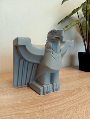 3D-Replika der Mauerskulptur   Adler vom Berliner Postgebäude   Deutschland
