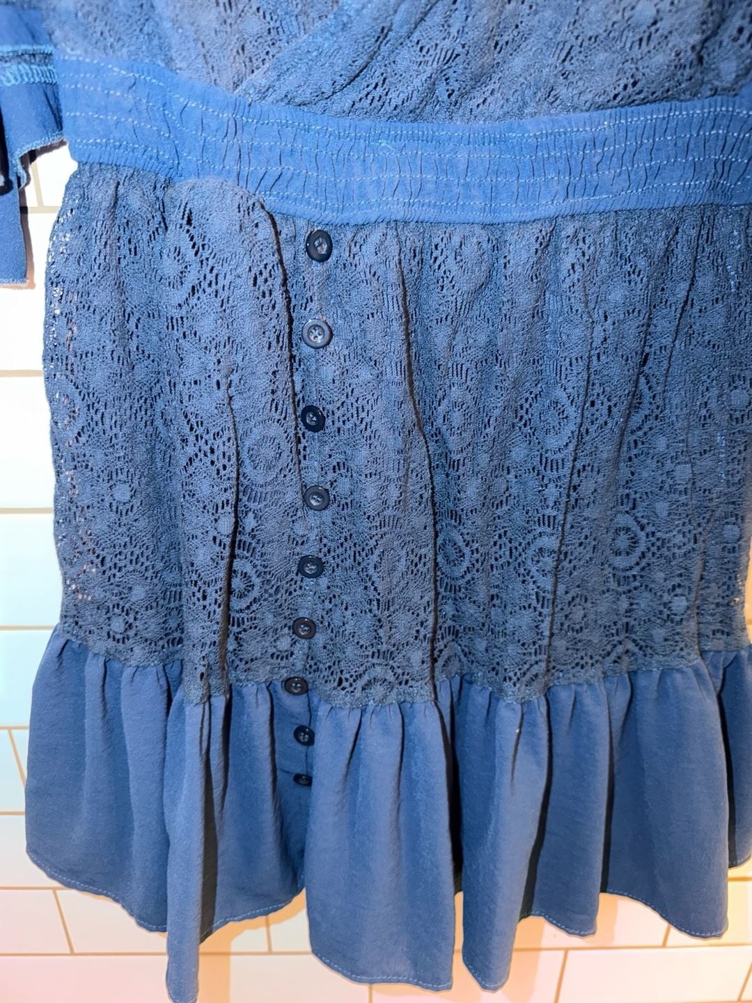 Blue Lace Crochet Batwing Sleeve Romper Dress with Button-Front Detail, photo 4