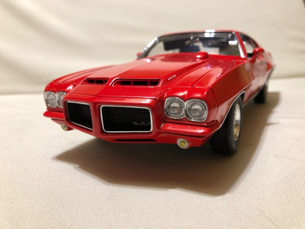GTO RED BIG BOX 1972 PONTIAC 455 HO RAM AIR HARD TOP 1-18 GTO RED BIG BOX 1972 PONTIAC 455 HO RAM AIR HARD TOP 1-18