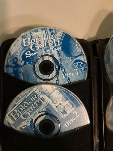 Baldur's Gate 2 II: Shadows of Amn (PC, 2000) 4 Disc Set Disc Only 